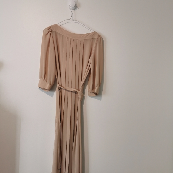 NWT irene Hill s10 nude sheer long sleeve - Picture 9 of 10